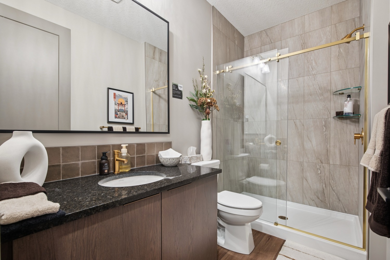 20260615-21 Amblestone Cres NW-016_sm