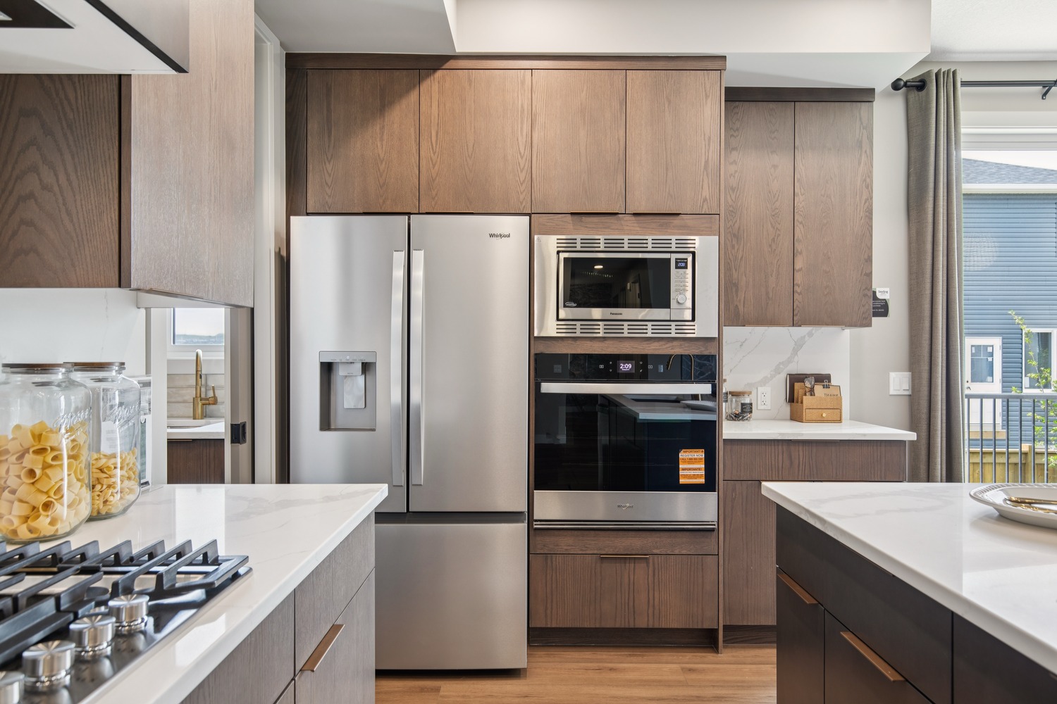 20260615-21 Amblestone Cres NW-086_sm