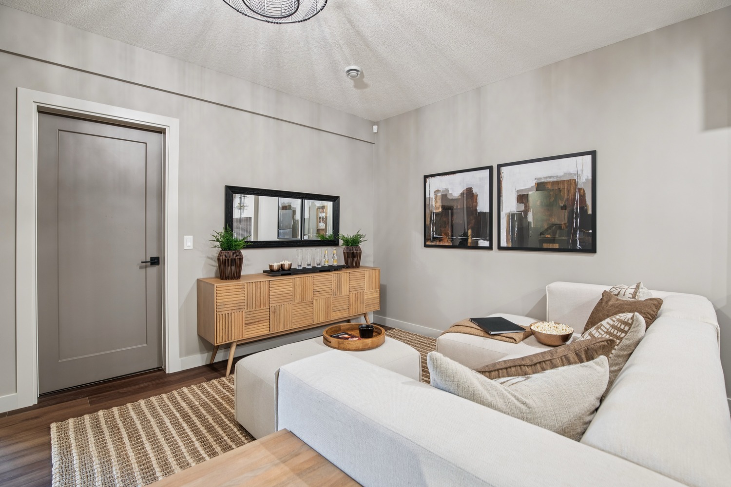 20260615-21 Amblestone Cres NW-216_sm