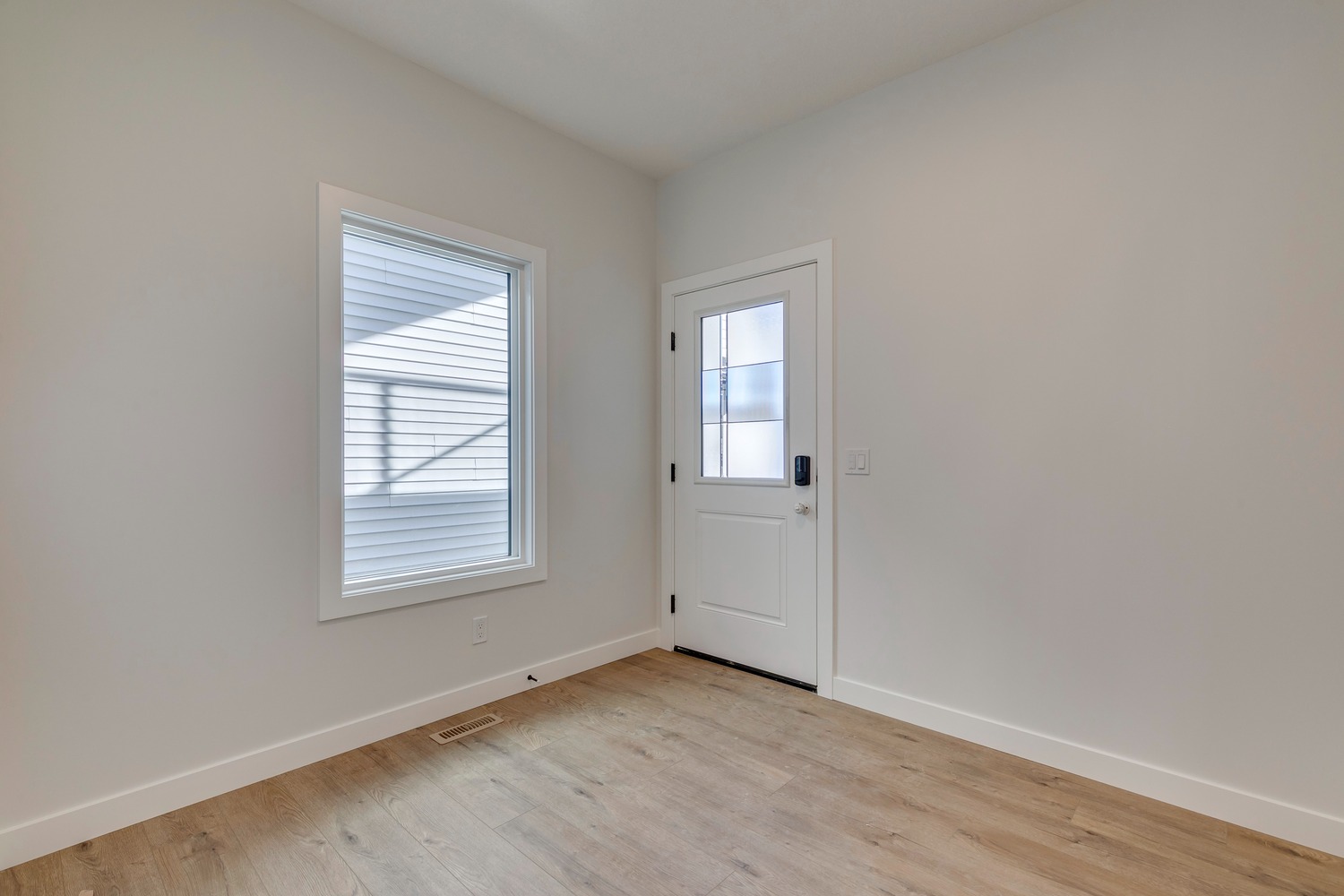 ADM10741blend copy_sm