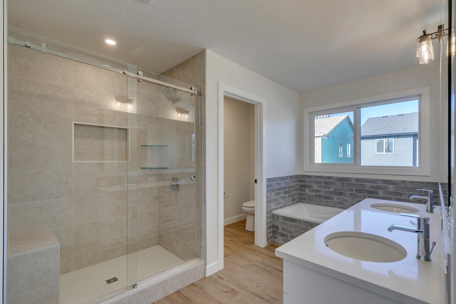 ADM10911blend copy_sm